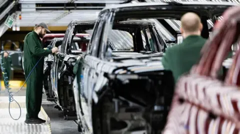 JLR Vendor Network Workers Reportedly Instructed to Register for Government Benefits, Union States